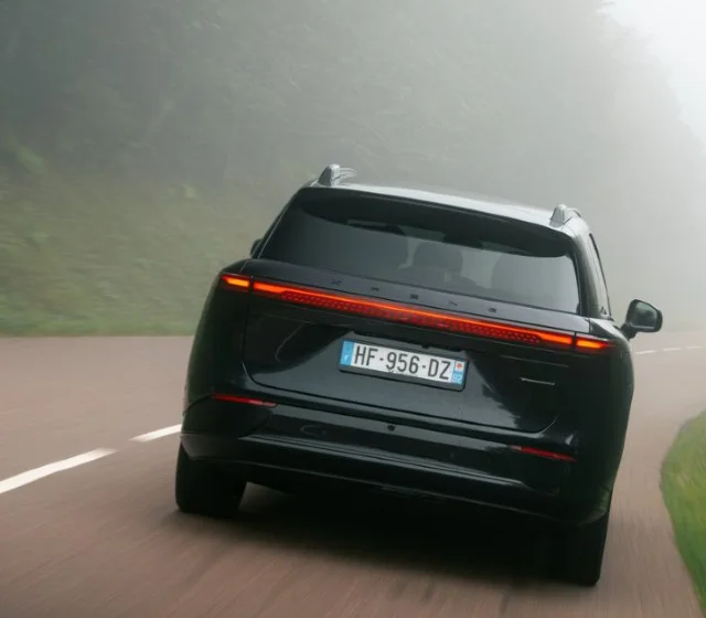 XPENG G9