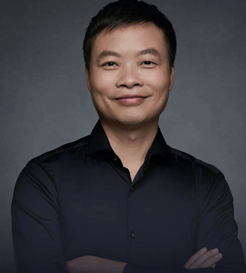Xiaopeng HE