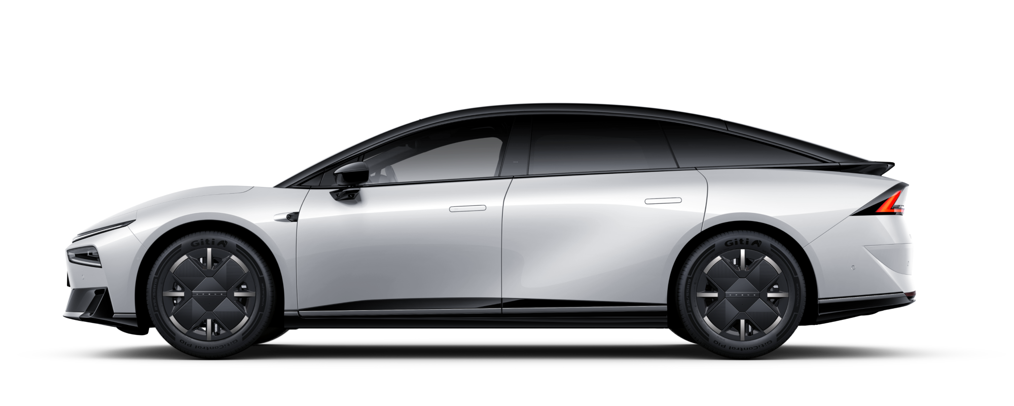 P7+ RWD Standard Range - Arctic White Exterior