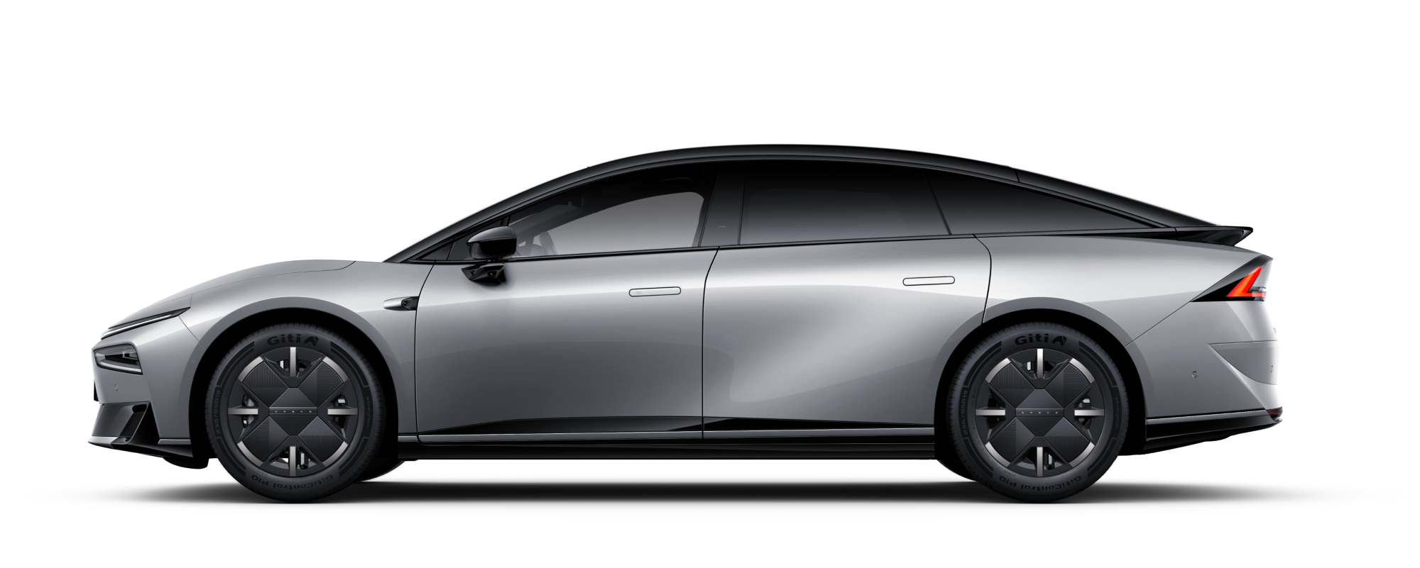 P7+ RWD Standard Range - Silver Frost Exterior